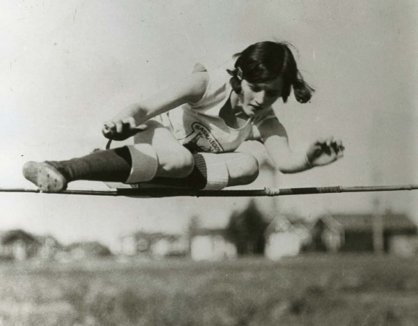 photograph of Ethel Catherwood competing in high jump