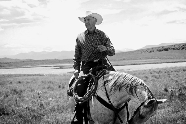 Photograph of Daryl Seaman on horseback