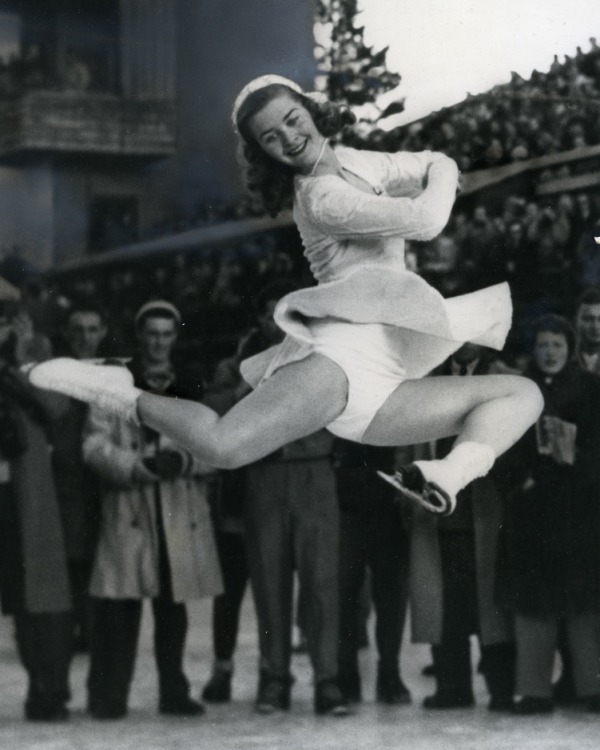 photograph of Barbara Ann Scott in jumping position